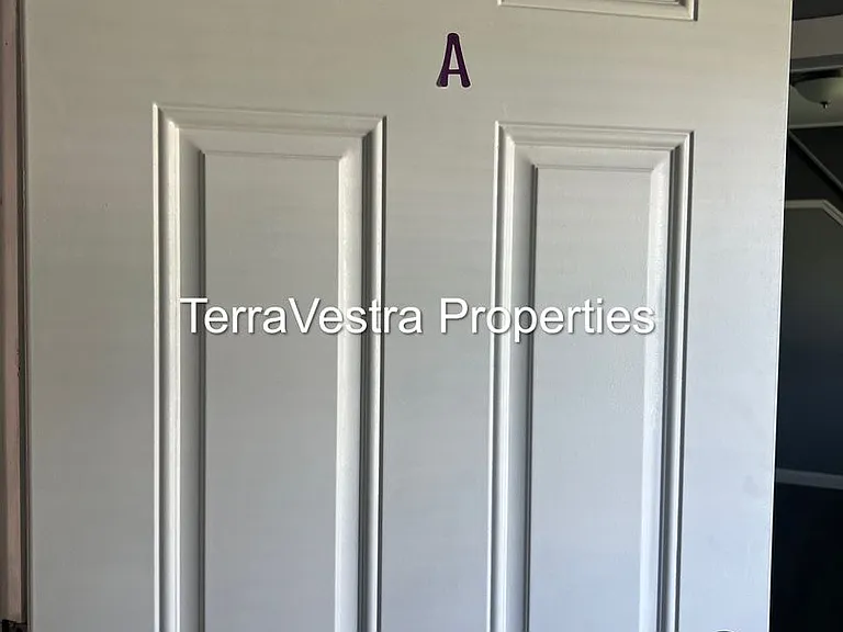138 Denny Ave — Photo 26