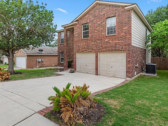 2nd image of 4113 BROOK HOLLOW DR