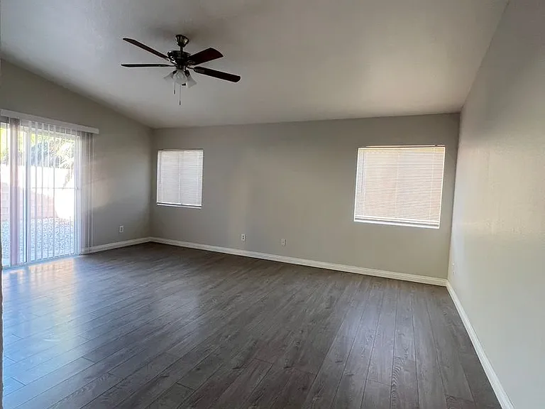 2708 Ganzo St — Photo 17
