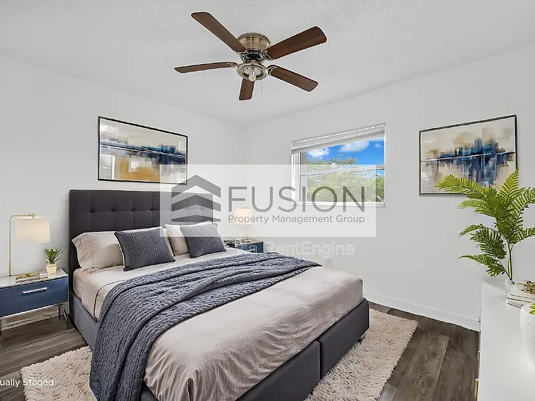 400 NW 65th Ave #220 — Photo 6