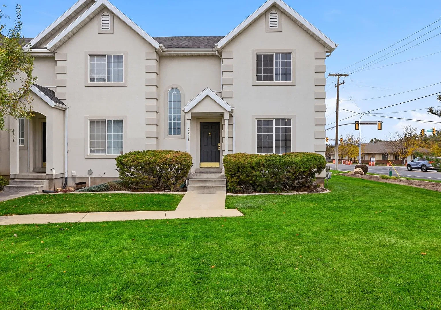 2216 W Davencrest Ln - 2216 W Davencrest Ln — Photo 2