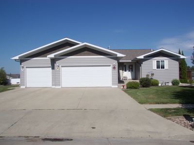 2037 Cedar Dr NE, Watertown, SD, 57201
