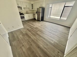 330 Sierra St APT E, El Segundo, CA 90245