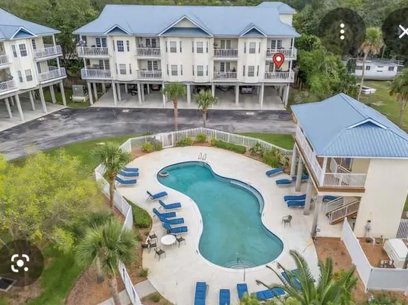 54 910th Ave UNIT 116, Suwannee, FL 32692