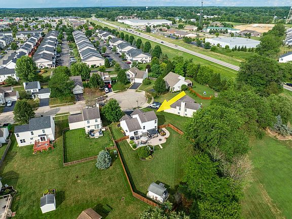 5th image of 453 Heartland Meadows Ct