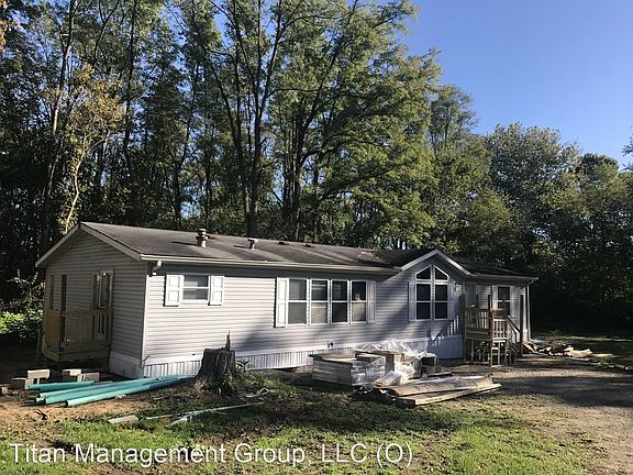 5th image of 4331 State Road 43 N Trailer 4