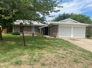 1014 Duane St, Benbrook, TX 76126
