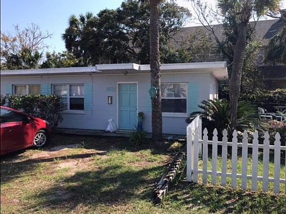 parking for 2 or 3 cars