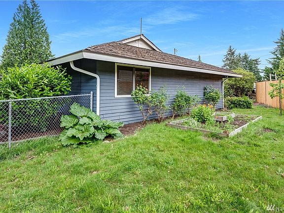 4th image of 16918 NE 22nd Pl