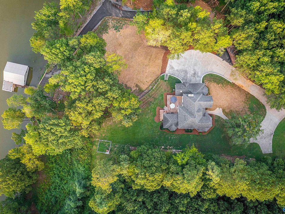 2nd image of 4681 Fowlers Ferry Rd N
