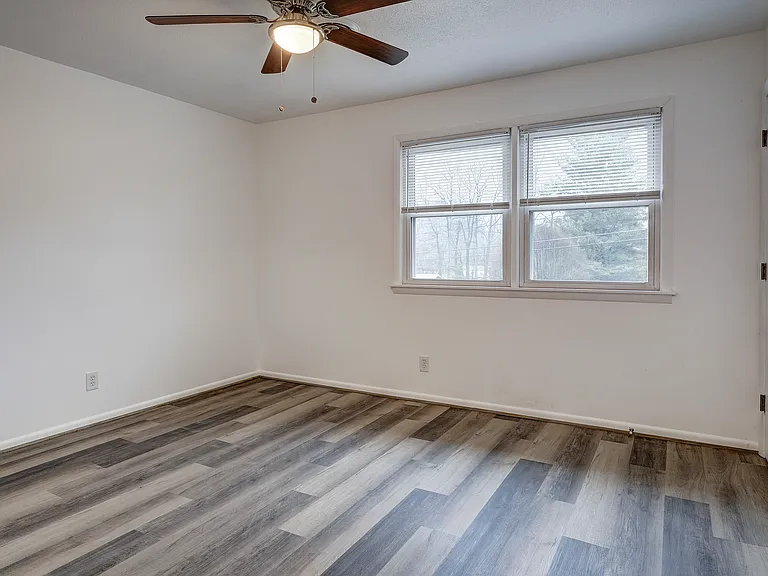 228 Wildwood Dr — Photo 21