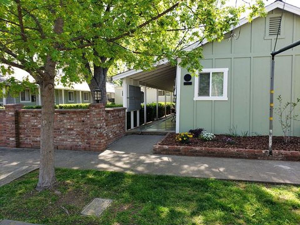1st image of 946 Cherry St APT 17