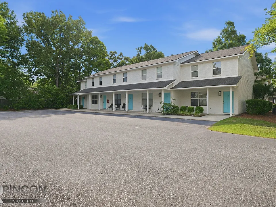 900 E Estates Blvd #930D