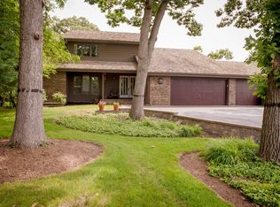 531 Apache Trl, Lake Villa, IL