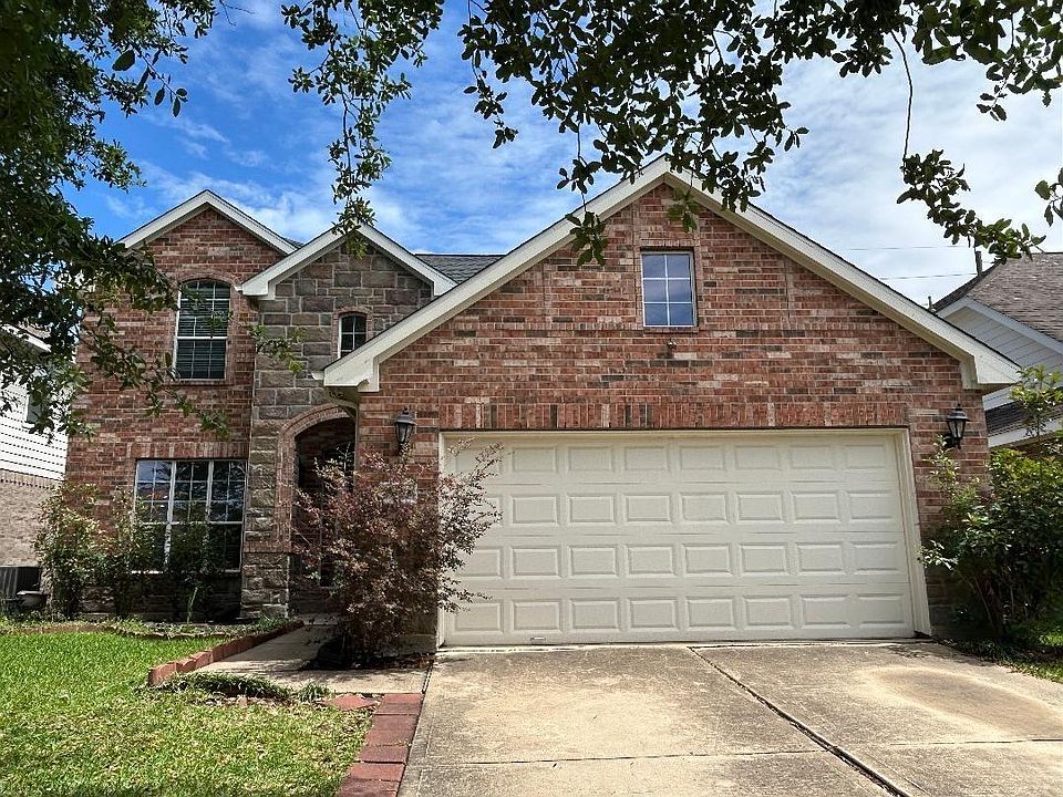 1st image of 6815 Great Oaks Shadow Dr