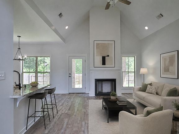 2nd image of 4108 Sandra Ln