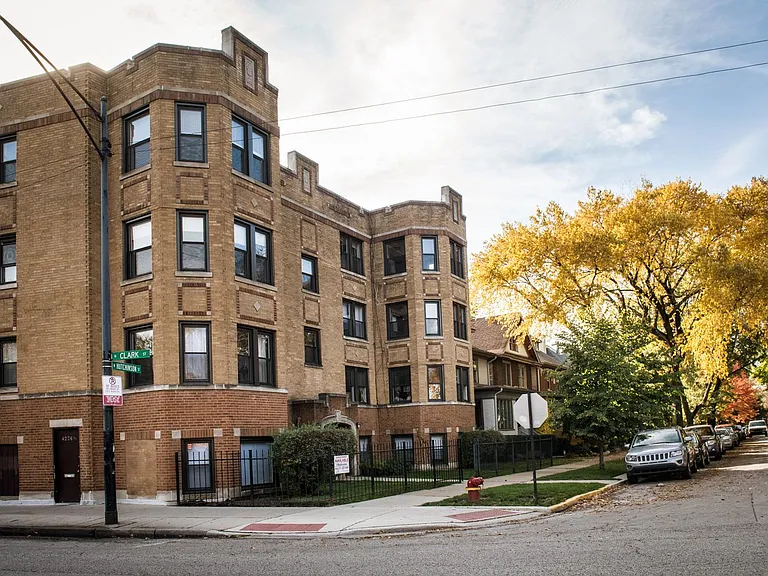 4218 N Clark St #2 — Photo 11