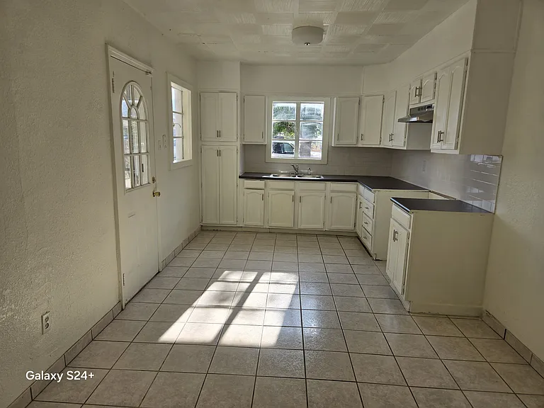 8416 Mount Baldy Dr — Photo 8