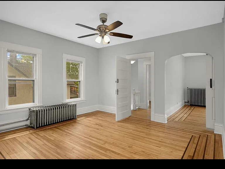 2517 University Ave NE #2 — Photo 7