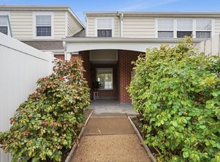 271 Brookfield Ln, Centerville, UT 84014