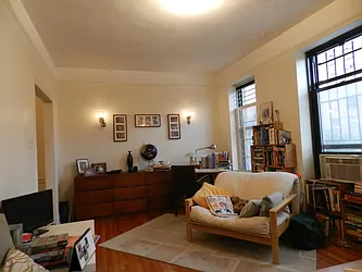 Rented by Living New York