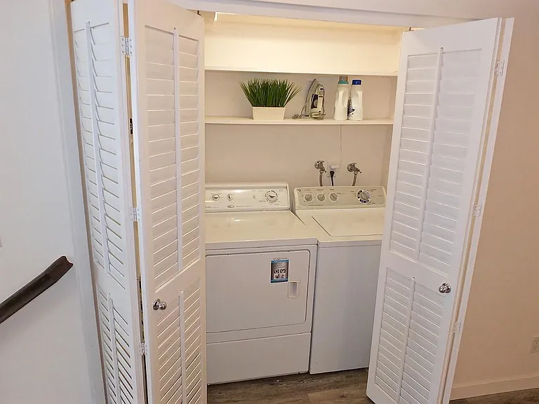 8124 Marina Pacifica Dr N #5 — Photo 19