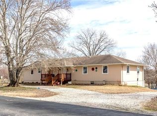 402 Booth Rd, Clinton, MO 64735