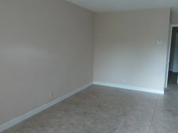 131 NE 40th Ct APT 203, Fort Lauderdale, FL 33334