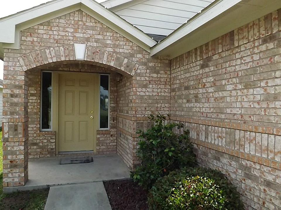 1st image of 8707 Tartan Walk Ln