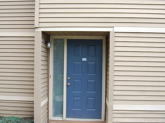 4th image of 200 Briarcrest Dr Unit 123