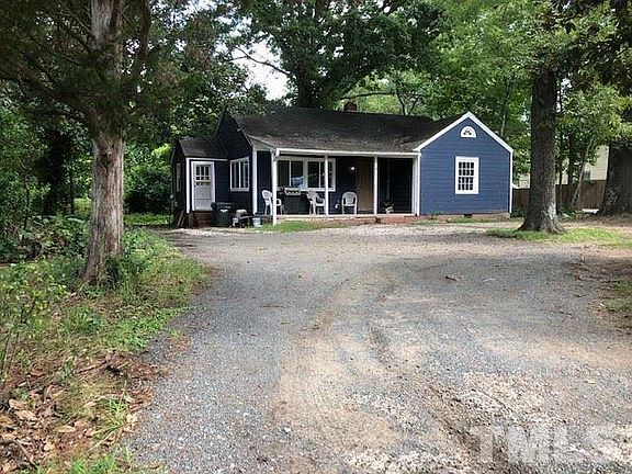 4th image of 916 & 918 Pleasant Dr
