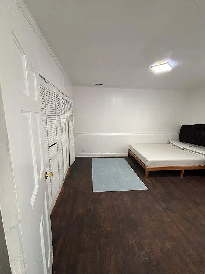 5 bed, 4146 sqft, $1,000 — Photo 2