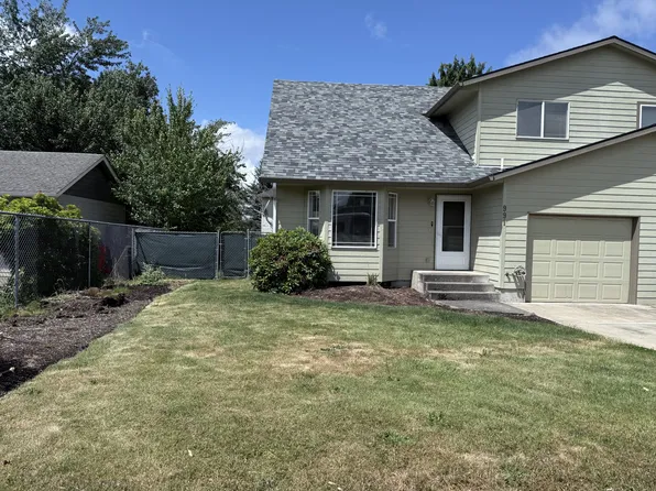991 Mill St, Silverton, OR 97381