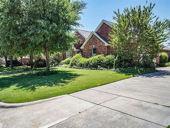 3rd image of 21 Creekside Dr
