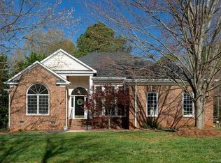630 Tysons Forest Dr, Rock Hill, SC 29732