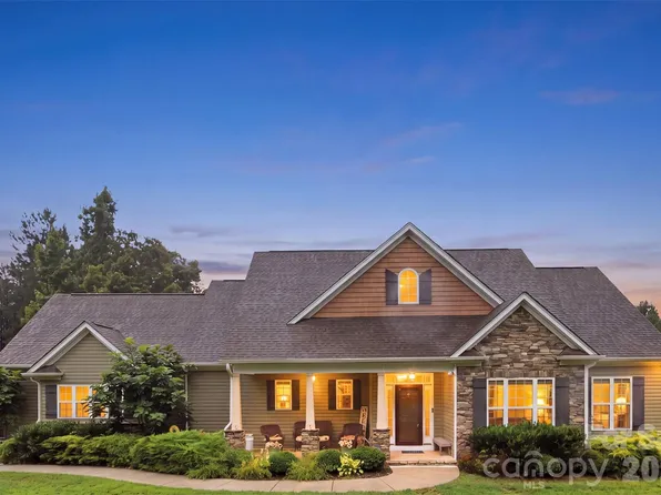 3020 Archer Way Dr, Iron Station, NC 28080