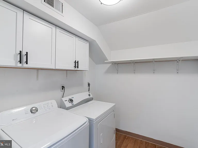 3279 Durham Pl — Photo 15