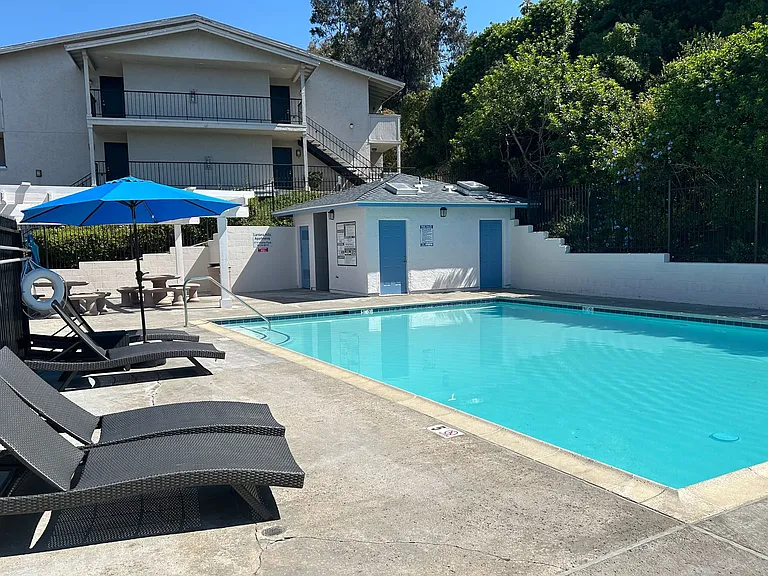 Lantana Hills Apartment Homes — Photo 11