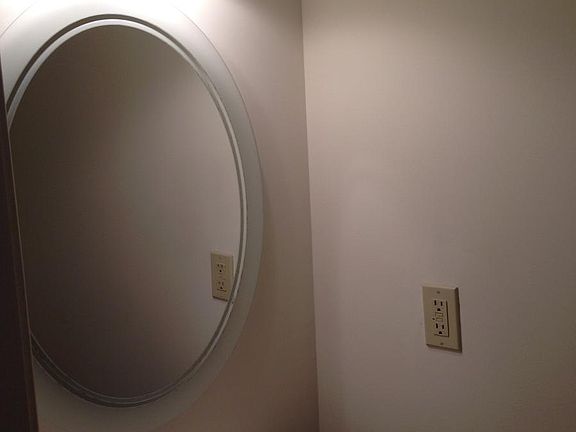 Powder Room 1st Floor