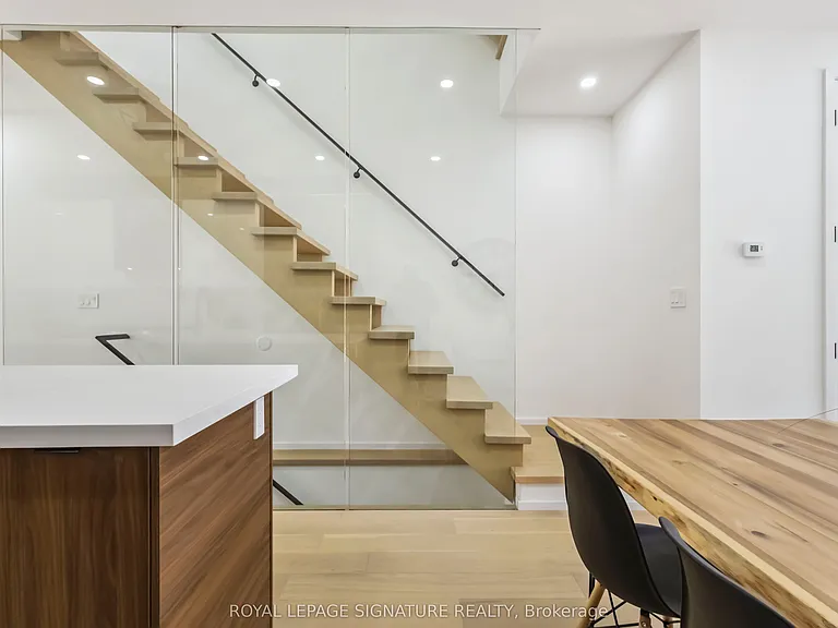 43A Cummings St #UPPER — Photo 18