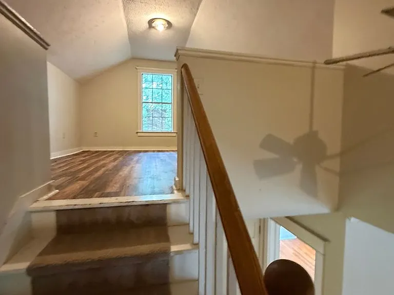 207 Goodman Pl — Photo 31