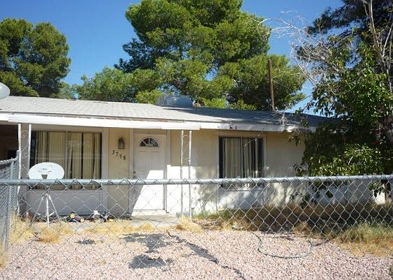 1st image of 3758 Olive St