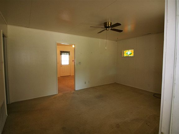 5th image of 2500 Foxhall Dr