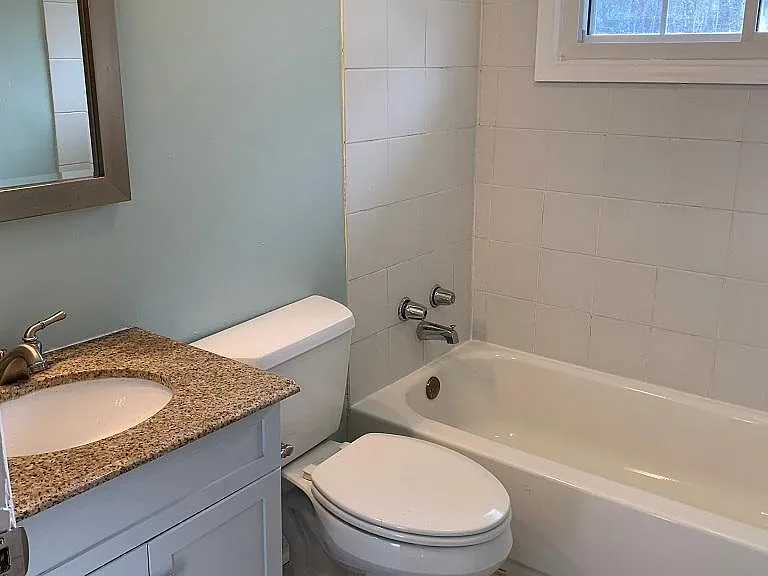 6019 Westbourne Dr — Photo 9