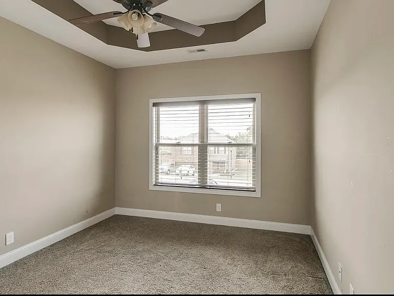 1132 Henry Place Blvd — Photo 13