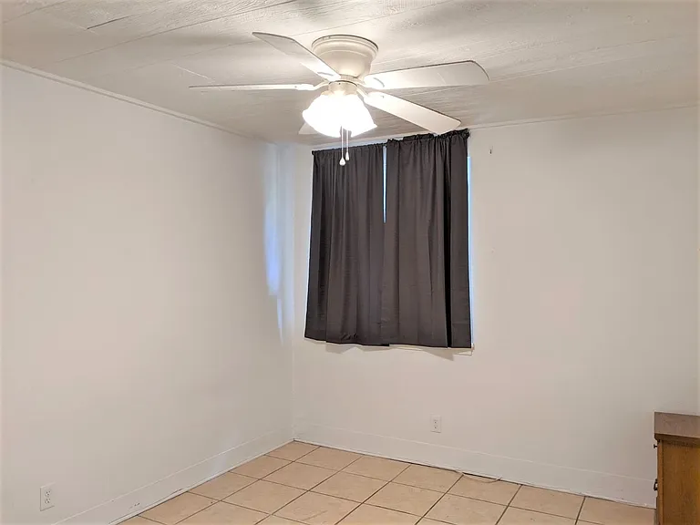 401 Waccamaw Ave — Photo 11