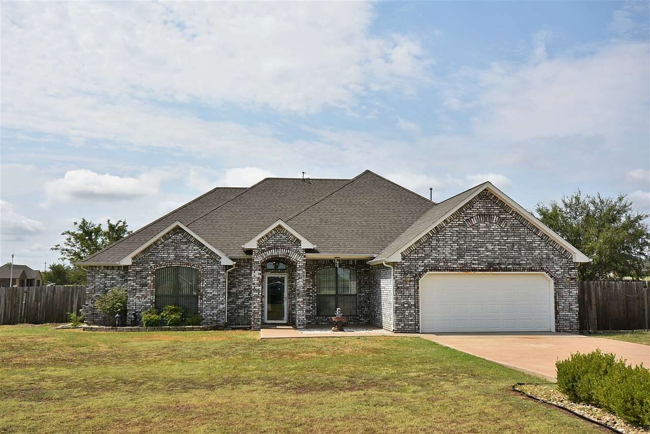 249 Lake Crest Dr, Lawton, OK 73507 | Zillow