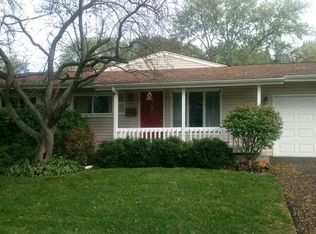 281 Melinda Ln, Buffalo Grove, IL 60089