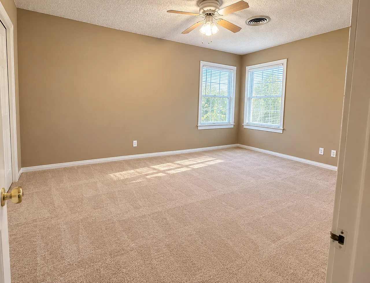 2 bed, 1583 sqft, $1,400 — Photo 4