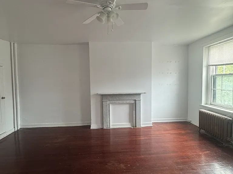 800 Cathedral St #4 — Photo 8